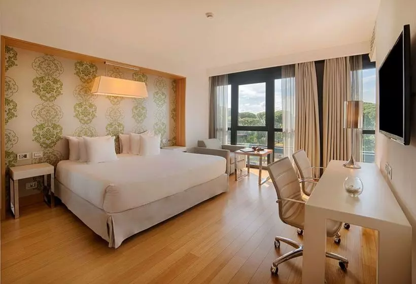 בית מלון כפרי NH Collection Roma Vittorio Veneto