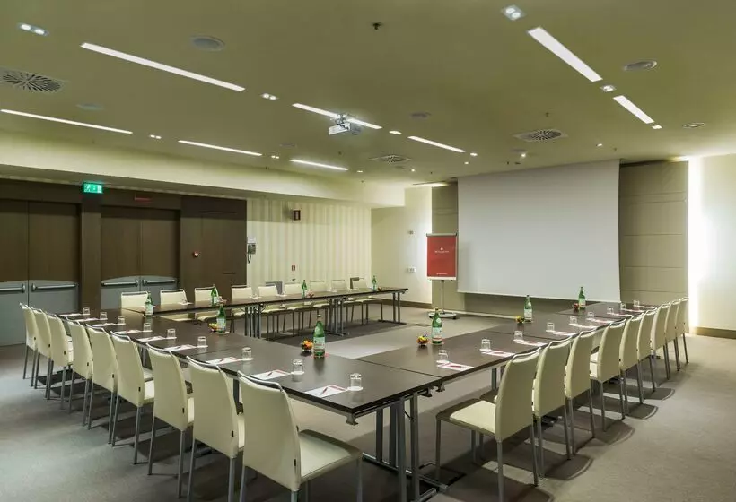 בית מלון כפרי NH Collection Roma Vittorio Veneto