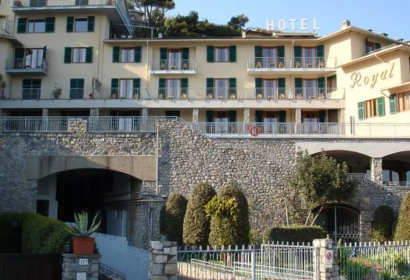 Отель Royal Sporting