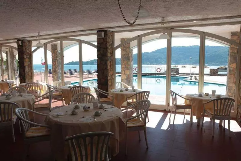 Отель Royal Sporting