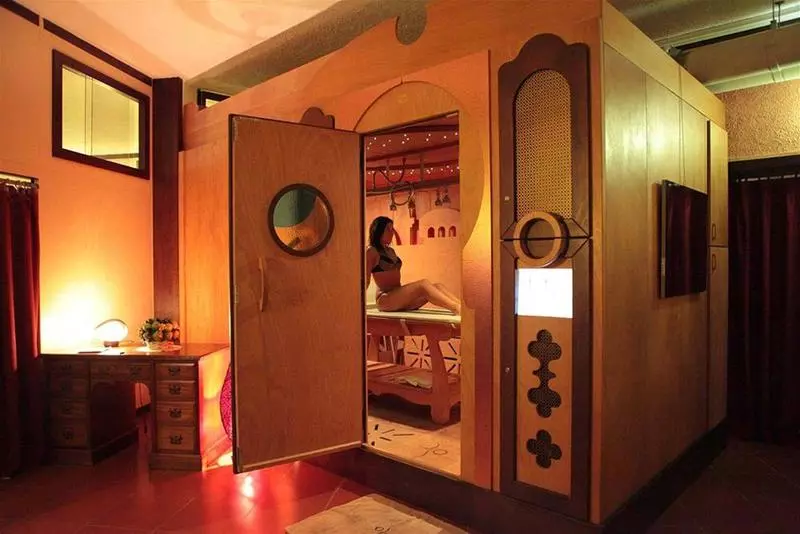 Отель Royal Sporting