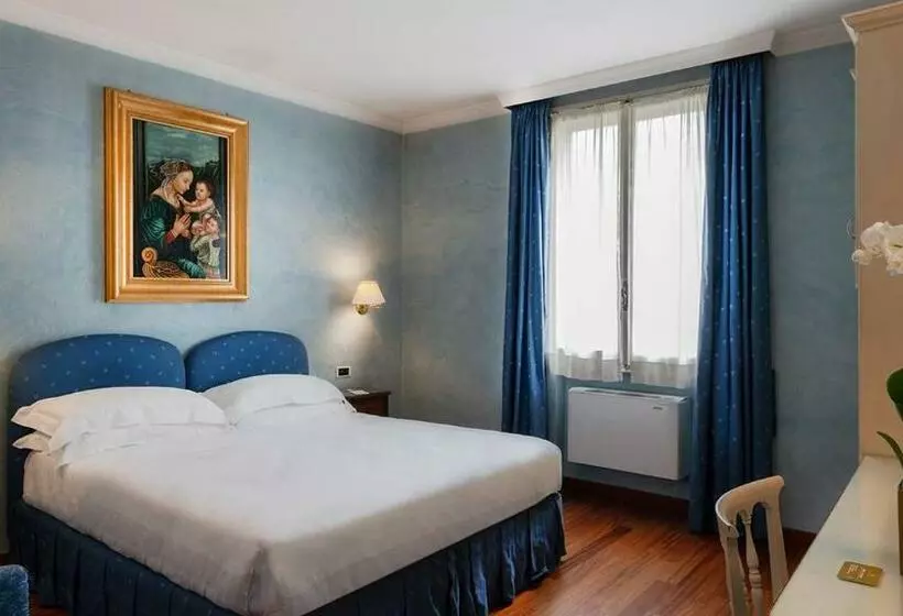 Phi Hotel Canalgrande