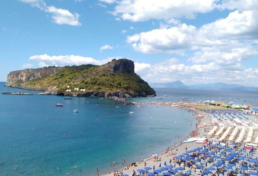 Villaggio Turistico La Mantinera