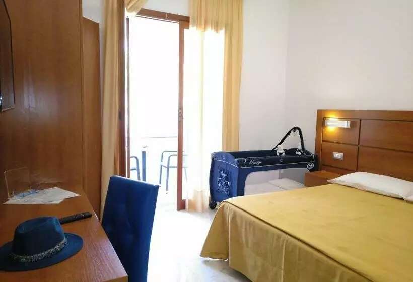 Villaggio Turistico La Mantinera