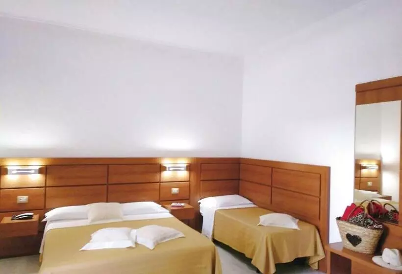 Villaggio Turistico La Mantinera