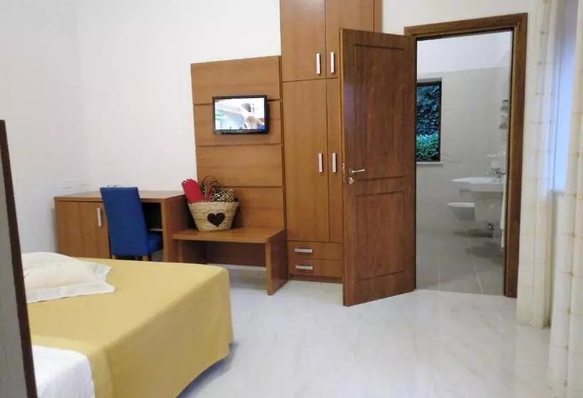 Villaggio Turistico La Mantinera