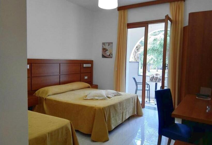 Villaggio Turistico La Mantinera