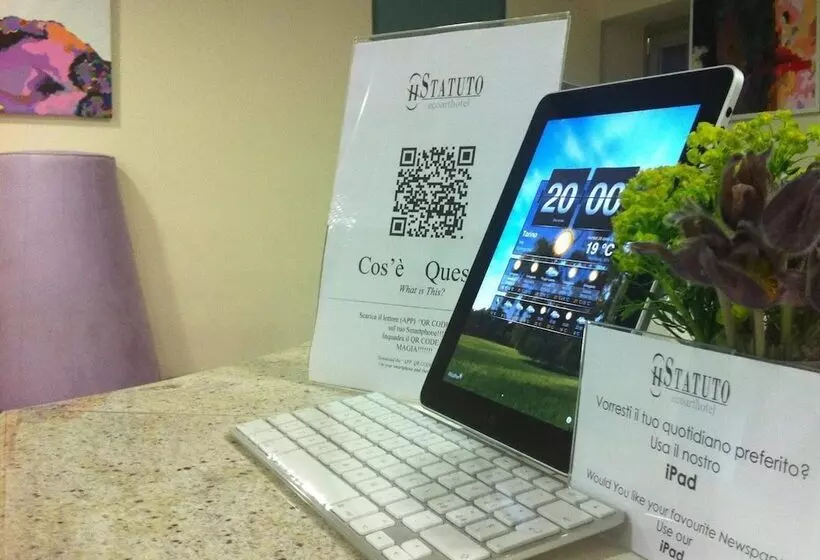 Eco Art Hotel Statuto