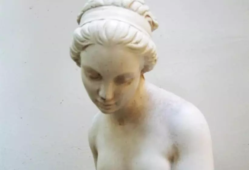 Eco Art Hotel Statuto