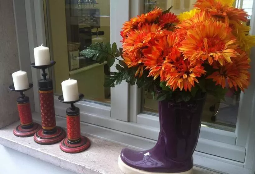 Eco Art Hotel Statuto