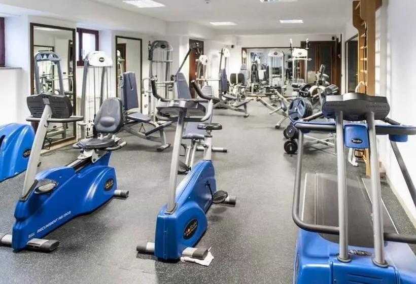 Hotel Albergo Miramonti