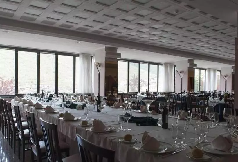 Hotel Albergo Miramonti