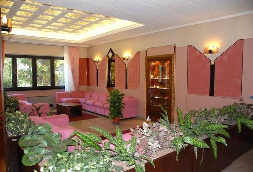 فندق Albergo Miramonti