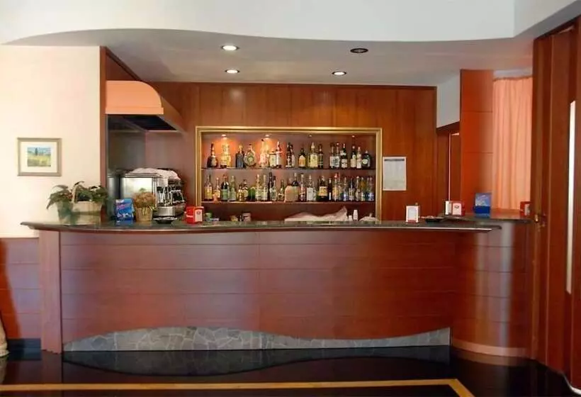 Hotel Albergo Miramonti