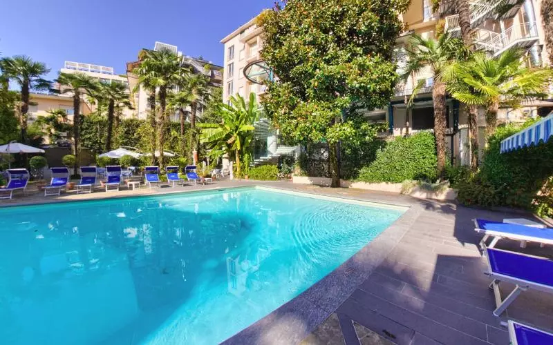 בית מלון כפרי Astoria