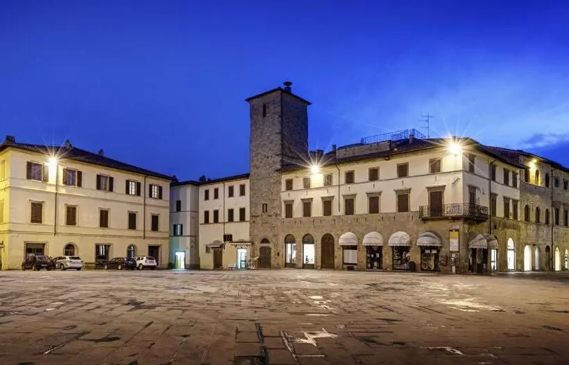 בית מלון כפרי Borgo Palace