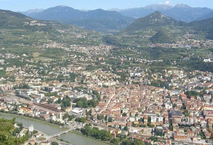 هتل Buonconsiglio