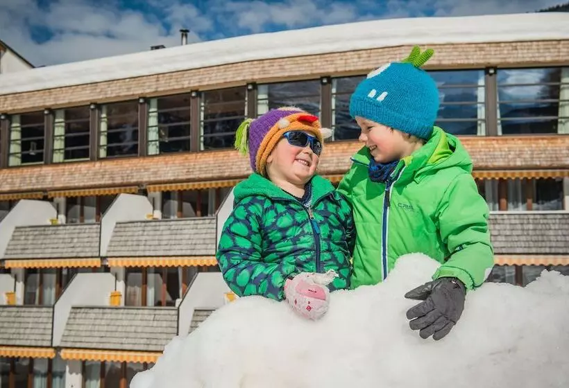 ホテル Family Resort Rainer