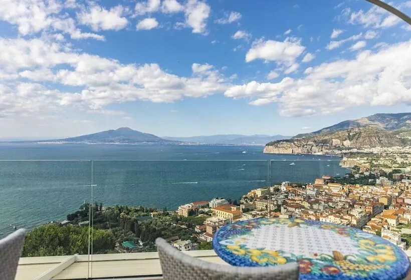 Grand Hotel President