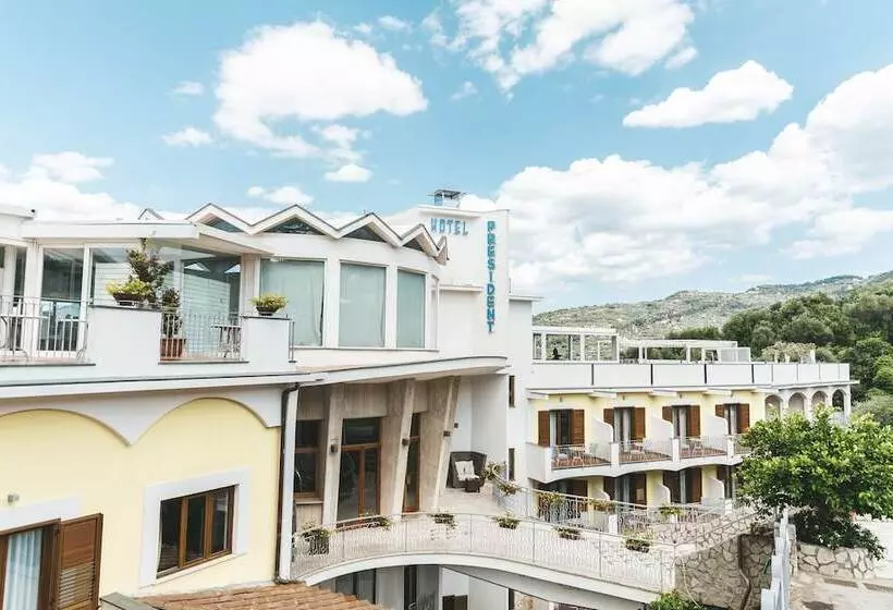 Grand Hotel President