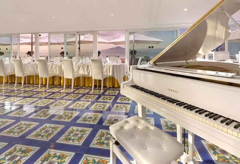 Grand Hotel President