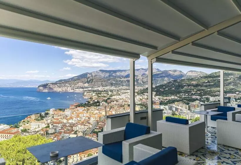 Grand Hotel President