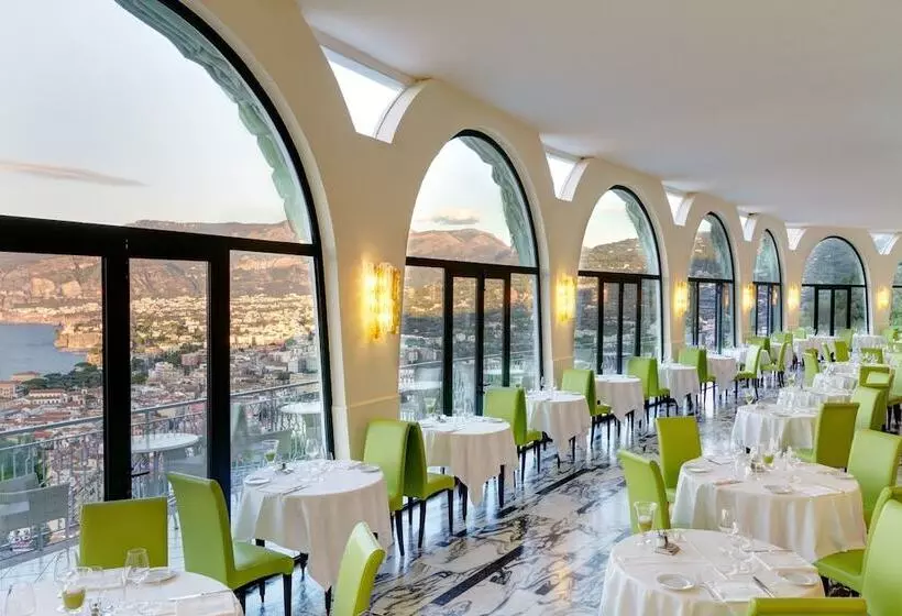 Grand Hotel President