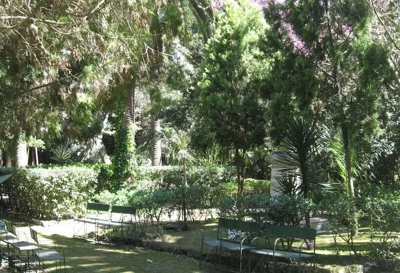 Grand Hotel Villa Politi