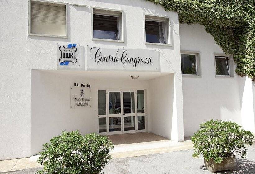 בית מלון כפרי Hr Resort