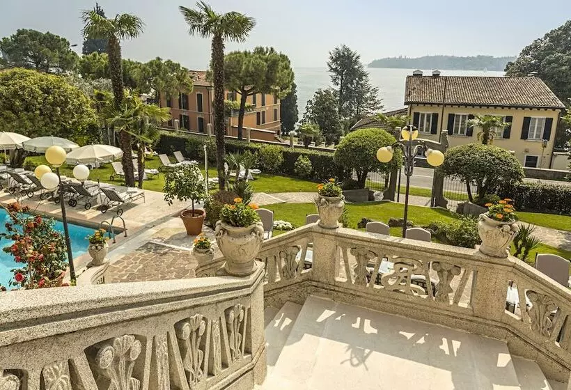 בית מלון כפרי Laurin