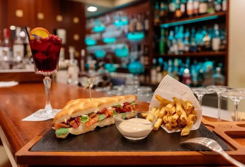 هتل Londra Palace Venezia