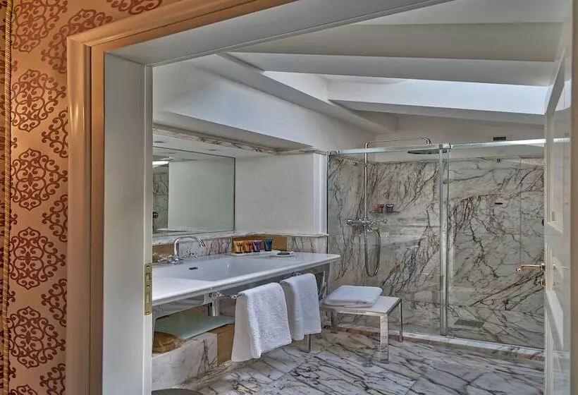 هتل Londra Palace Venezia