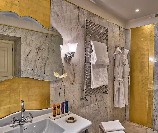 هتل Londra Palace Venezia