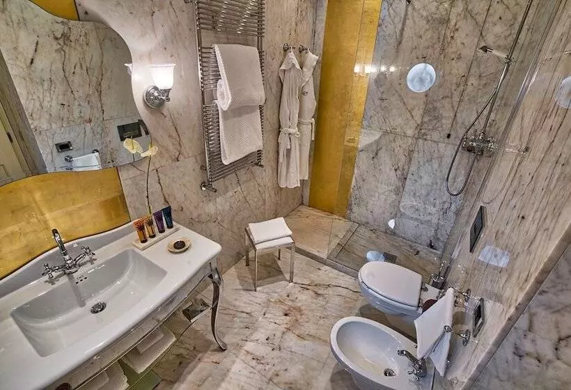 هتل Londra Palace Venezia