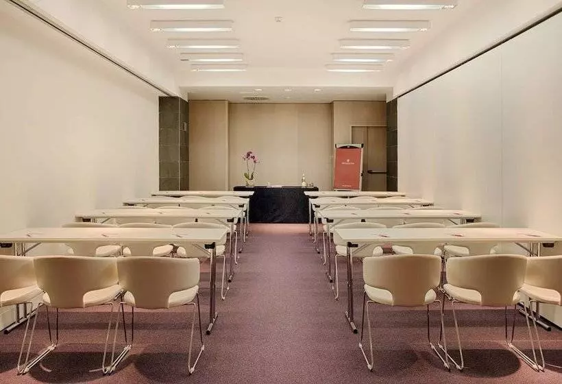 فندق NH Collection Taormina