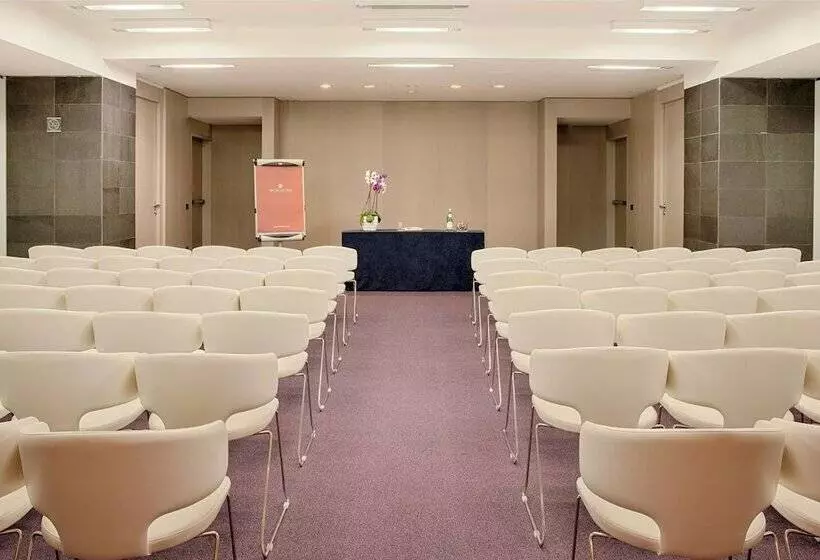 فندق NH Collection Taormina