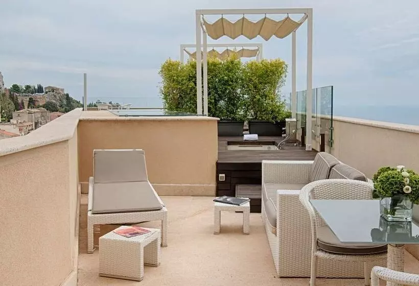 فندق NH Collection Taormina