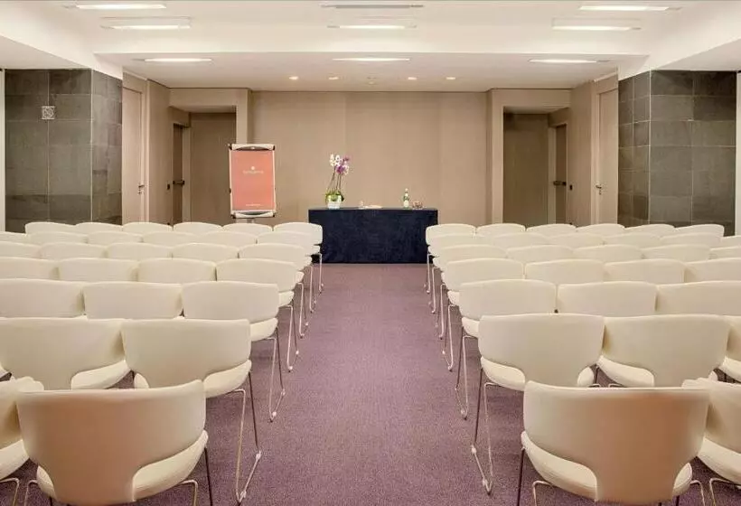 فندق NH Collection Taormina