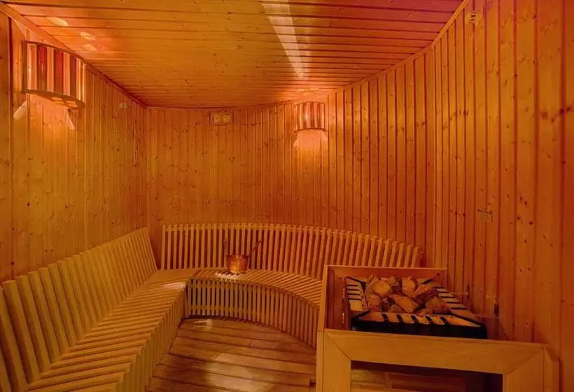 فندق NH Collection Taormina