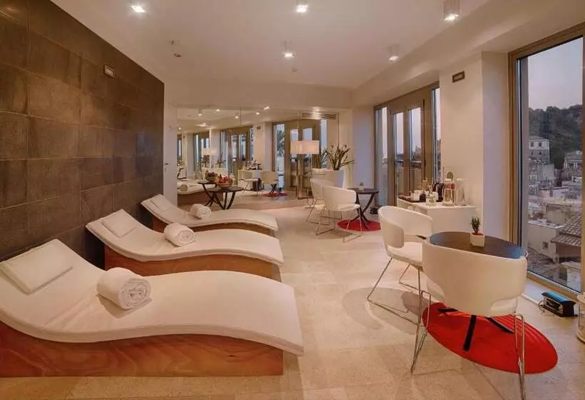 فندق NH Collection Taormina