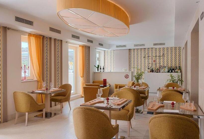 Hotel NH Collection Taormina