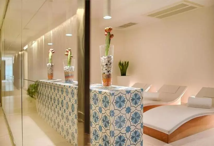 فندق NH Collection Taormina