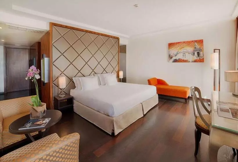 فندق NH Collection Taormina