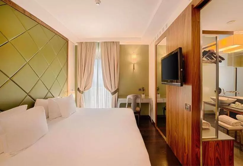 فندق NH Collection Taormina