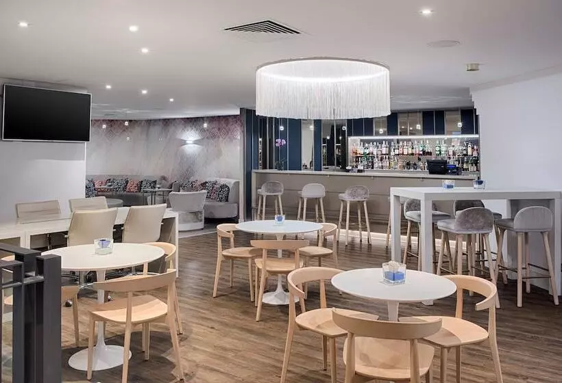 فندق NH Torino Centro