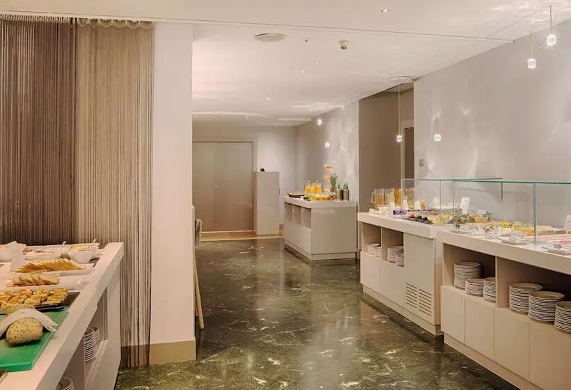 فندق NH Torino Centro