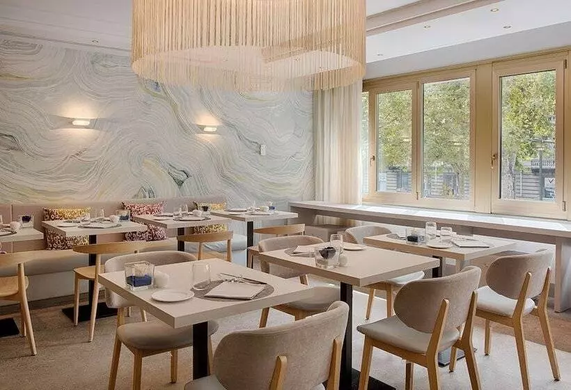 فندق NH Torino Centro