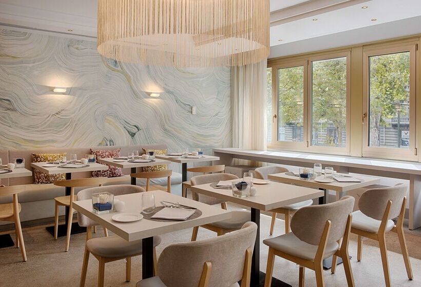 هتل NH Torino Centro