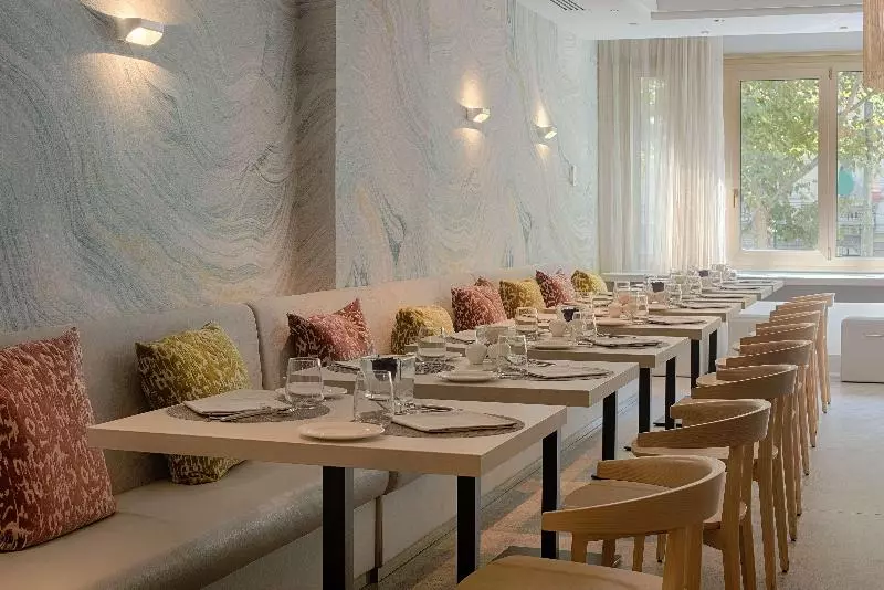 فندق NH Torino Centro