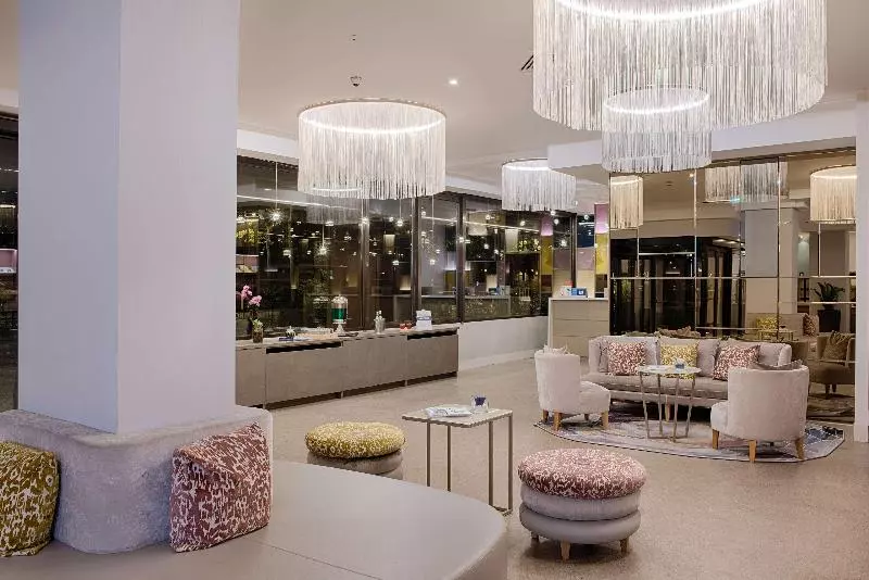 فندق NH Torino Centro